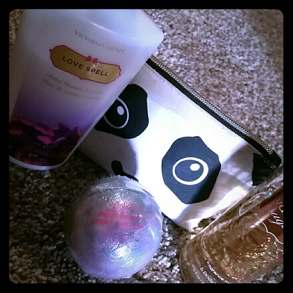 Bath boom and love spell lotion